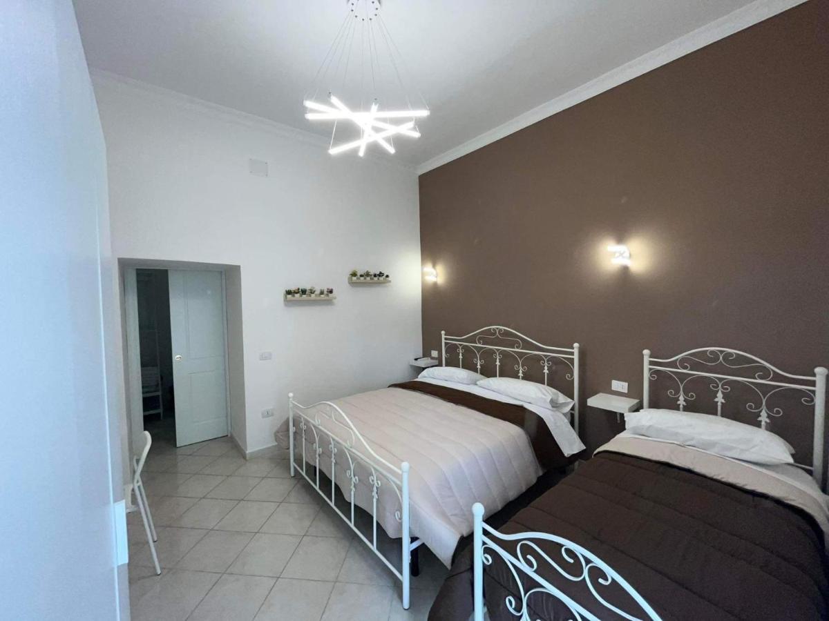 La Maison Di Nonna Tina - Panoramic Suite เนเปิลส์ ภายนอก รูปภาพ